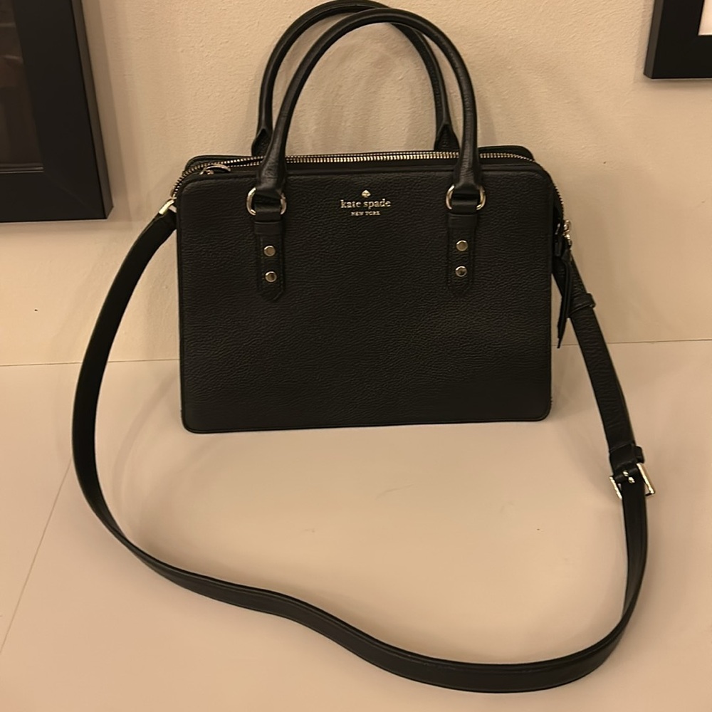 Kate Spade Black leather bag with 3 roomy compartments! - Picture 4 of 10